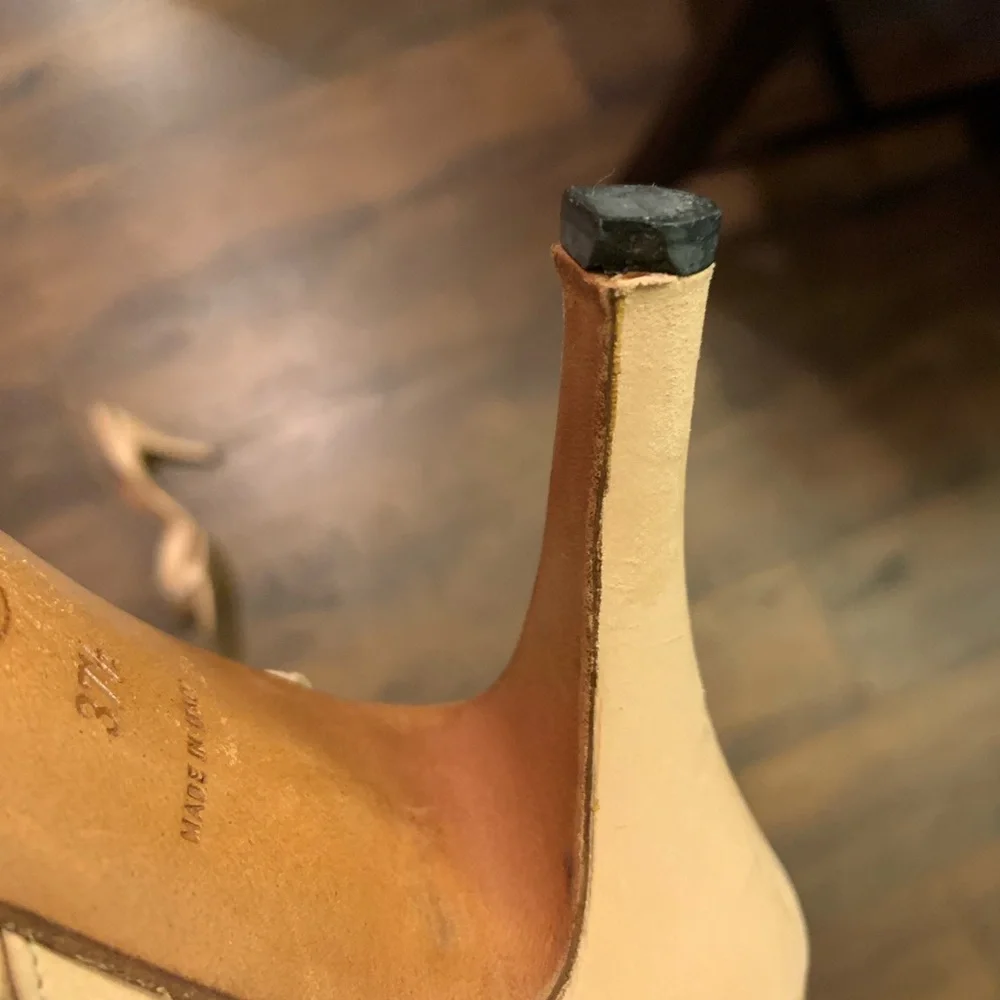 CHANEL lambskin logo sling back sandals - Picture 9 of 16
